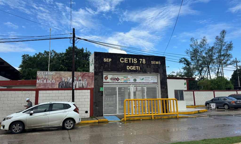 Suspenden a alumnos del Cetis 78