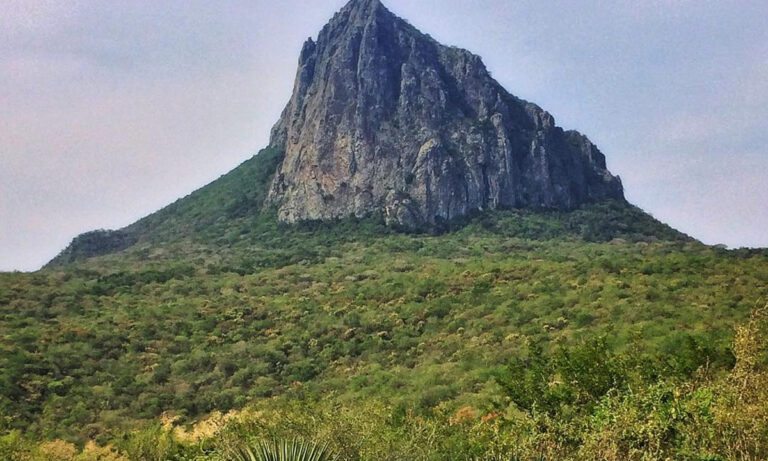 Bernal de Horcasitas deslumbra con historia y paisajes únicos